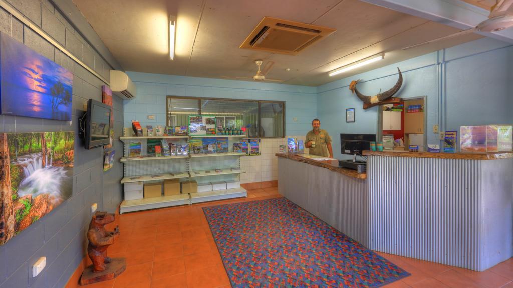 Batchelor Holiday Park Exterior photo