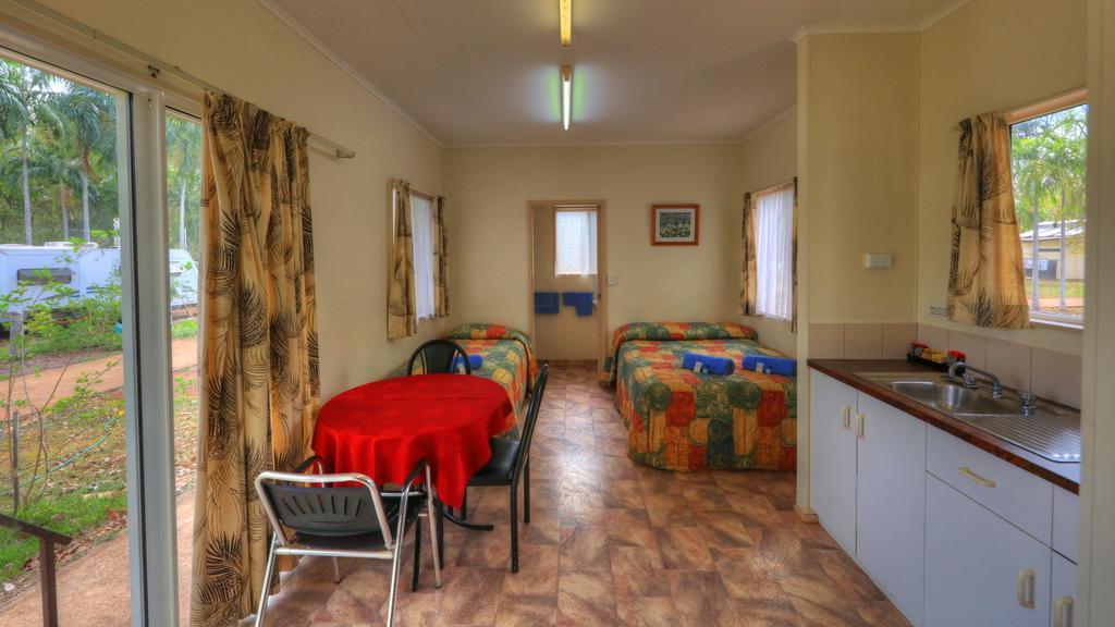 Batchelor Holiday Park Room photo