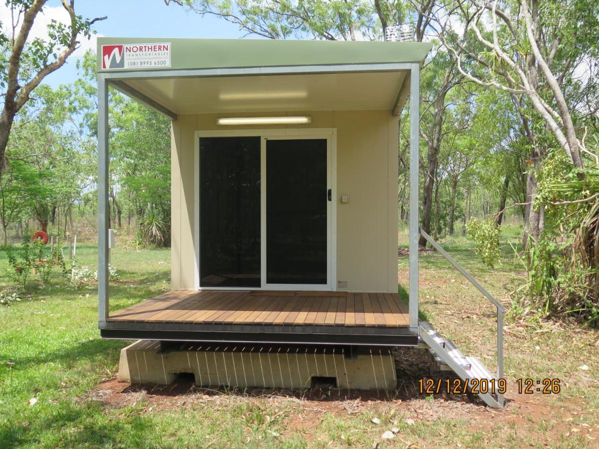 Batchelor Holiday Park Exterior photo